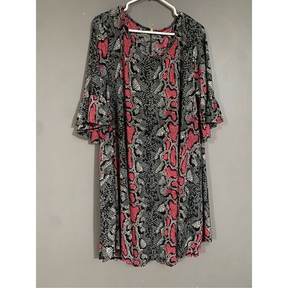 Boutique Red Pink Snake Print 3/4 Flutter Sleeve Dress With Pockets 2X - Picture 2 of 6